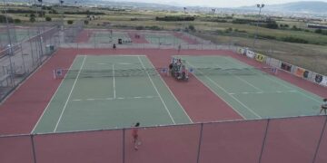 Με μεγάλη επιτυχία συνεχίζονται οι Πανευρωπαϊκοί αγώνες Tennis Europe U12 που διοργανώνει ο Όμιλος Αντισφαίρισης Πτολεμαΐδας