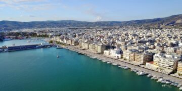 59χρονη με καταγωγή από την Κοζάνη βρέθηκε νεκρή στο λιμάνι του Βόλου