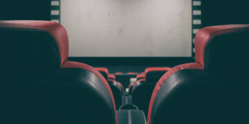 Ανοίγουν τα χειμερινά σινεμά από την 1η Ιουλίου με εμβόλια και self test