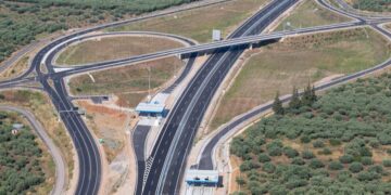 ΓΕΚ Τέρνα: Αντίστροφη μέτρηση για τα εγκαίνια του πρώτου τμήματος του Ε65 – To δρομολόγιο Αθήνα – Γρεβενά δεν θα ξεπερνά τις 4 ώρες