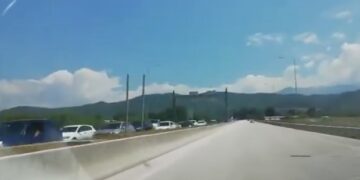 Ουρές χιλιομέτρων στην Εγνατία, προς Ήπειρο. Βίντεο