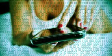 Sextortion scam: Ποιο είναι το νέο φαινόμενο σεξουαλικών εκβιασμών μέσω Διαδικτύου – Πώς να προστατευτείτε
