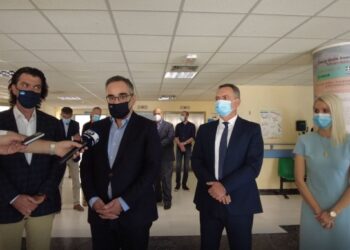 Στο Νοσοκομείο Γρεβενών βρέθηκε ο Αν. Υπουργός Υγείας Βασίλης Κοντοζαμάνης-VIDEO