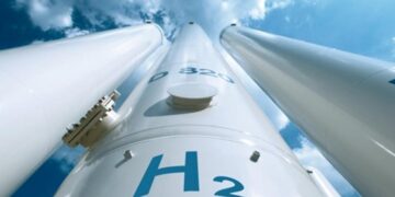 Ο «Λευκός Δράκος» των 8 δισ. ευρώ και η ξέφρενη κούρσα στο… Ελ Ντοράντο του υδρογόνου