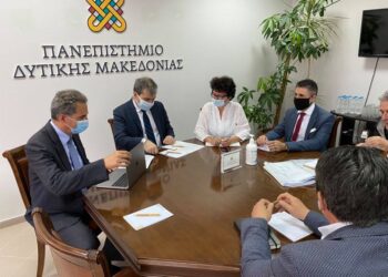 Ξεκάθαρο μήνυμα στήριξης Συρίγου στο Πανεπιστήμιο: «Δεν θα σας αφήσουμε»- Η εκτίμηση για τα τμήματα που θα πληγούν από τη βάση εισαγωγής- Το αίτημα για ενίσχυση του προσωπικού- Εντυπωσιασμένος από τις υποδομές ο Υφυπουργός Παιδείας