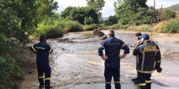 Θεσσαλονίκη: Νεκρός άνδρας από την κακοκαιρία-Το όχημά του παρασύρθηκε από τα νερά
