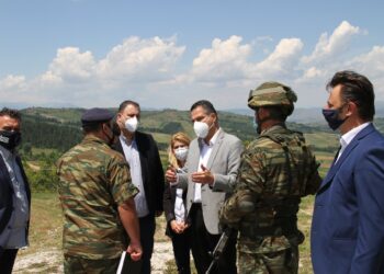 Από το ακριτικό Φυλάκιο Διποταμίας, στα σύνορα με την Αλβανία, ξεκίνησε την επίσκεψή του στην ΠΕ Καστοριάς ο Γ. Στεργίου, γραμματέας ΝΔ