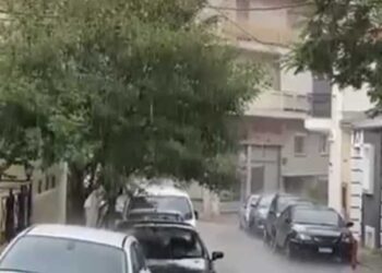 Δυνατή μπόρα ξέσπασε πριν από λίγο στην Κοζάνη