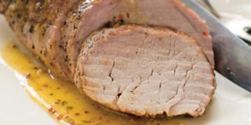 Χοιρινό φιλέτο με κρασί και μουστάρδα