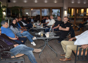 Κίνηση για τις εκλογές της Ε.Π.Σ Κοζάνης με επικεφαλής τον κ. Χρήστο Σάββα – “Δουλέψαμε … και θα συνεχίσουμε να δουλεύουμε και να προσφέρουμε σαν μια μεγάλη οικογένεια”…!