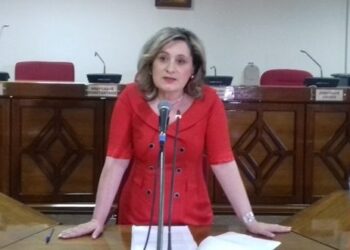 Η Αθηνά Τερζοπούλου απαντά στον Π. Πλακεντά για το θέμα του ΟΣΕ, μετά τα όσα ακούστηκαν στη συνεδρίαση του ΔΣ