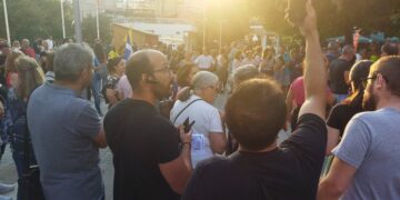 Λεκτική επίθεση αντεβολιαστών και ύβρεις σε δημοσιογράφο στην Κοζάνη