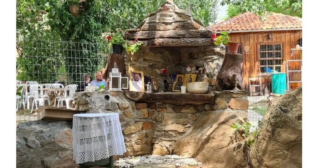 Τελέστηκε το ετήσιο μνημόσυνο του άτυχου 16χρονου απο το Βαρικό Αμυνταίου που κατανάλωσε δηλητηριασμένα μανιτάρια