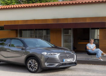 Αλεξάνδρα Σδούκου: To 2030 ένα στα τρία αυτοκίνητα που θα πωλούνται στην Ελλάδα θα είναι ηλεκτρικό