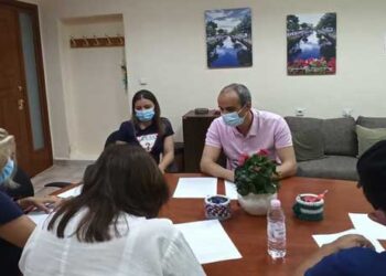 Φλώρινα: Δύο φιλοξενούμενα παιδιά του Κέντρου Κοινωνικής Πρόνοιας πάνε σε ανάδοχες οικογένειες