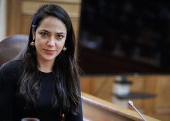 Μιχαηλίδου: Λάθος η διατύπωσή μου που συνέδεε την υποχρεωτικότητα εμβολιασμού στις δομές με απολύσεις