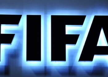 Θέλει να αλλάξει το ποδόσφαιρο η FIFA: Απεριόριστες αλλαγές, μισάωρα ημίχρονα και… παύση χρόνου!