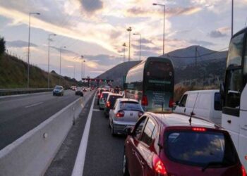 Τα θερινά μέτρα της Τροχαίας – Απαγόρευση κίνησης φορτηγών τα Σαββατοκύριακα