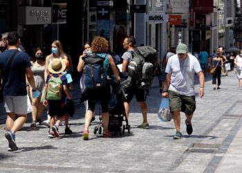 Βατόπουλος: «Δεν έχει φύγει από το τραπέζι η επιλογή ενός γενικευμένου lockdown»