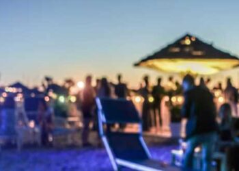 Κορωνοϊός: Ελεγχοι και μέσω social media -Φωτογραφίες και βίντεο θα φέρνουν πρόστιμα και λουκέτα