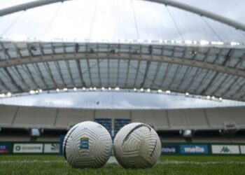 Από την Δευτέρα 19 Ιουλίου η επιστροφή των εμβολιασμένων θεατών, υπό αυστηρές προϋποθέσεις, σε αγώνες