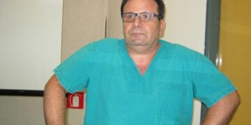 Νίκος Σαμαράς, Διευθυντής Ορθοπαιδικής Μποδοσάκειου για όσους αρνούνται πεισματικά να εμβολιαστούν: “Όταν εμβολιαστούν θα απευθυνθούν στον πνευματικό τους, στον Βελόπουλο, τον Τράγκα”