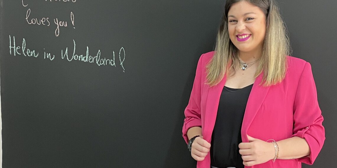 Η Wonderland της Πτολεμαΐδας: Ένα φροντιστήριο όπου όλοι μιλούν αγγλικά και τη γλώσσα της αγάπης