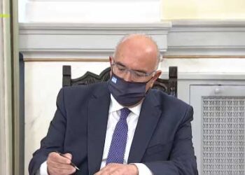 Δείτε την ορκωμοσία των νέων υπουργών και υφυπουργών