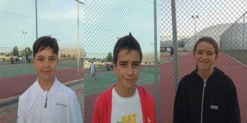 Τένις στην Πτολεμαΐδα: Έχει παρόν αλλά το κυριότερο έχει μέλλον- Α. Αγγελίδης «Στόχος μου είναι να περάσω και τον Τσιτσιπά»- Κ. Μιχαηλίδου «Θέλω να παίξω στο Roland Garros»- Ι.Ιωακειμίδης: “Ξεχωριστό άθλημα και το προτείνω και σε άλλα παιδιά”