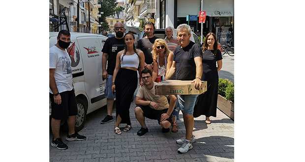 Έφυγε σήμερα το 2ο κομβόι βοήθειας που συγκέντρωσαν τα μαγαζιά της γειτονιάς Περδίκα- Εθνικής Αντίστασης