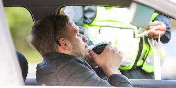 Αλκοόλ και οδήγηση: Ποια είναι τα πρόστιμα;