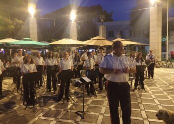 Συναυλία από τη Φιλαρμονική ορχήστρα του Δήμου Εορδαίας «Αριστοτέλης» στην κεντρική πλατεία της Πτολεμαΐδας το βράδυ του Σαββάτου