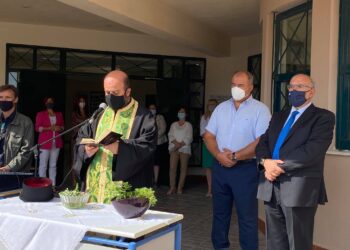 Στον αγιασμό στο 4ο Γενικό Λύκειο Κοζάνης ο Υφ. Υποδομών και Μεταφορών Μιχάλης Παπαδόπουλος