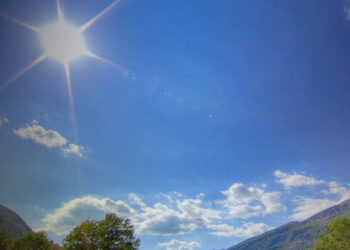 Καιρός – Μίνι καλοκαίρι και μετά… χειμώνας – Πότε πέφτει ξανά η θερμοκρασία