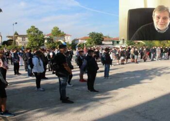 Πρώτο κουδούνι για χιλιάδες μαθητές – «Στοίχημα» η δια ζώσης λειτουργία όλη τη σχολή χρονιά – Νέα πρωτόκολλα covid – Τι εικόνα υπάρχει για κενά