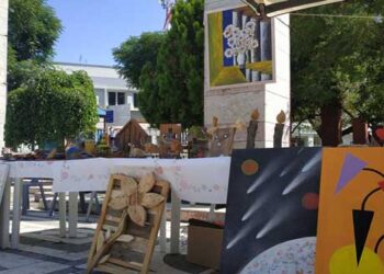 Έκθεση bazaar στην κεντρική πλατεία Πτολεμαΐδας για τη στήριξη του Συλλόγου Παιδιών ΑΜΕΑ Εορδαίας