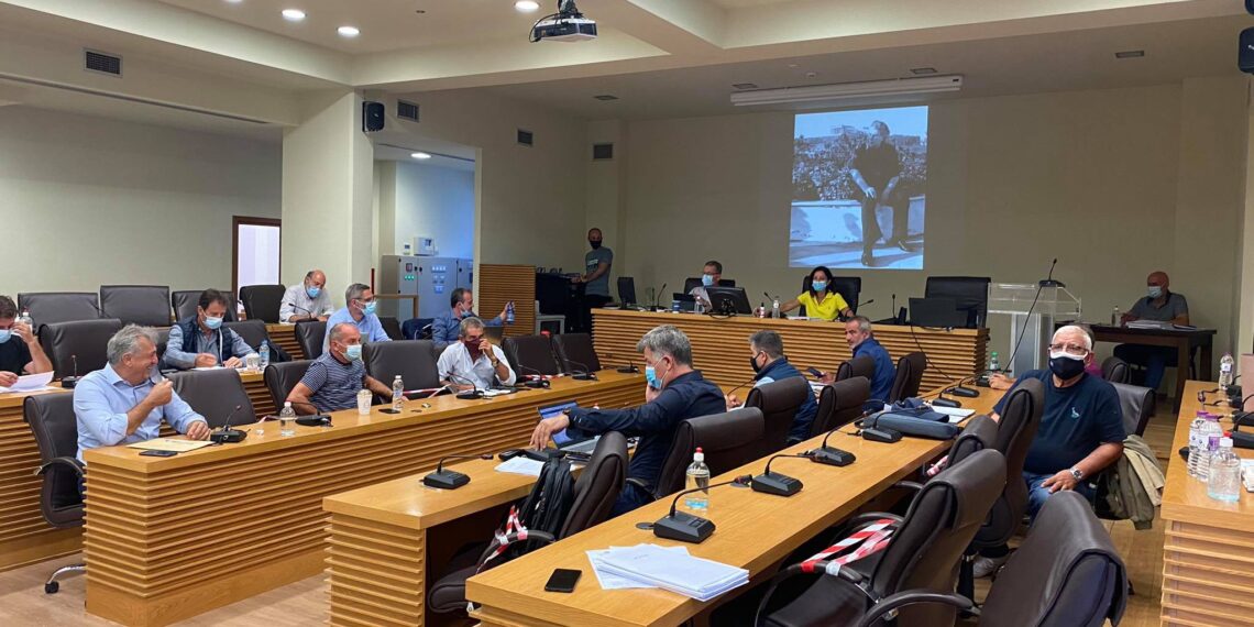 Ξανά στα έδρανα το Δημοτικό Συμβούλιο Κοζάνης