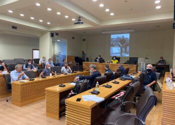 Ξανά στα έδρανα το Δημοτικό Συμβούλιο Κοζάνης