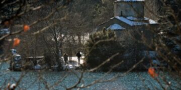 Με τι καιρό θα κάνουμε Χριστούγεννα, Πρωτοχρονιά και Πάσχα – Τι «λένε» τα μερομήνια