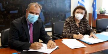 Στο Υπουργείο Πολιτισμού παραχωρεί η ΕΤΑΔ το εμβληματικό Ξενία Καστοριάς με σκοπό την επέκταση του Βυζαντινού Μουσείου