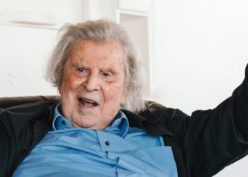 Μίκης Θεοδωράκης: Οριστικά στον Γαλατά Χανίων η ταφή του