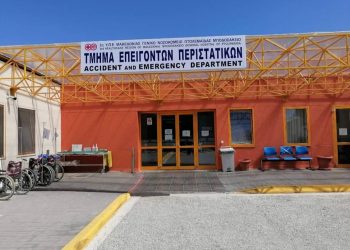 Μητέρα θετική στον κορωνοϊό γέννησε ένα υγιέστατο αγοράκι στο Μποδοσάκειο Νοσοκομείο