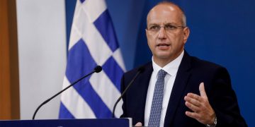 Γ. Οικονόμου: Η ενίσχυση του εισοδήματος και η σωστή λειτουργία της αγοράς και όχι η μείωση του Φ.Π.Α. σε καταναλωτικά αγαθά στις προτεραιότητες της  Κυβέρνησης για την αντιμετώπιση της ακρίβειας