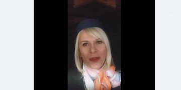 Πόντος airlines: Ξεκαρδιστικό video με τις οδηγίες από την αεροσυνοδό στα ποντιακά