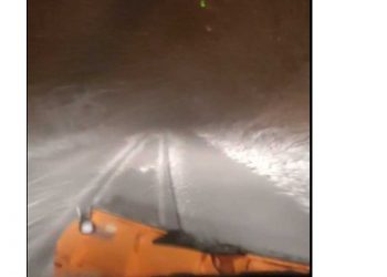 Αμύνταιο: Επί ποδός τα εκχιονιστικά μηχανήματα και οι αλατιέρες του Δήμου