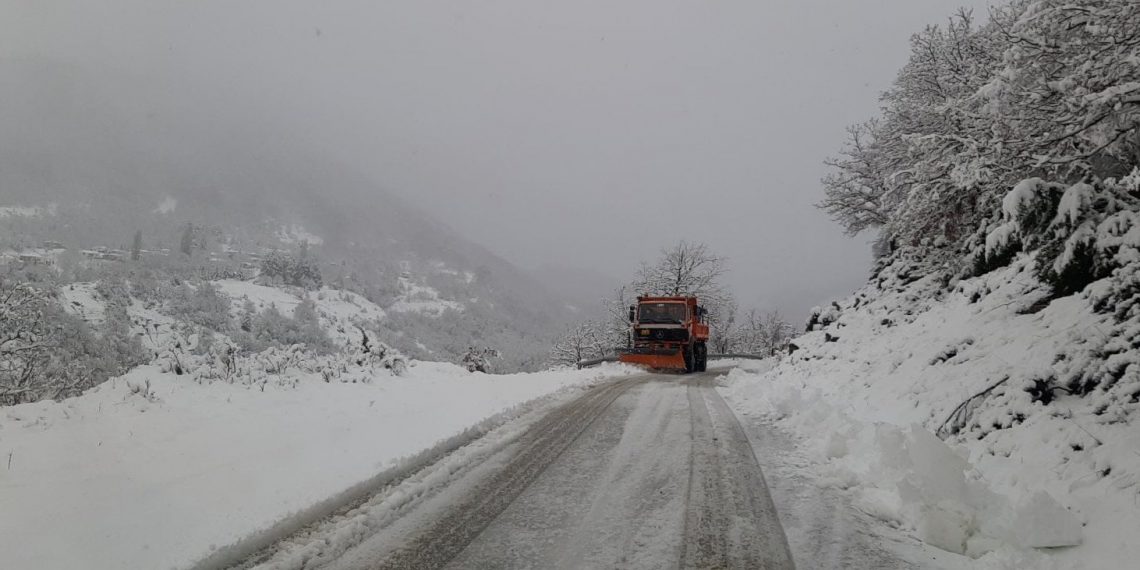 Πολύ χιόνι στα ορεινά της Καστοριάς – Φωτογραφίες από το δήμο Άργους Ορεστικού