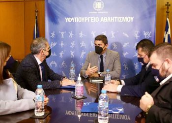 Συνάντηση Αυγενάκη με τους προέδρους των Super League 1&2