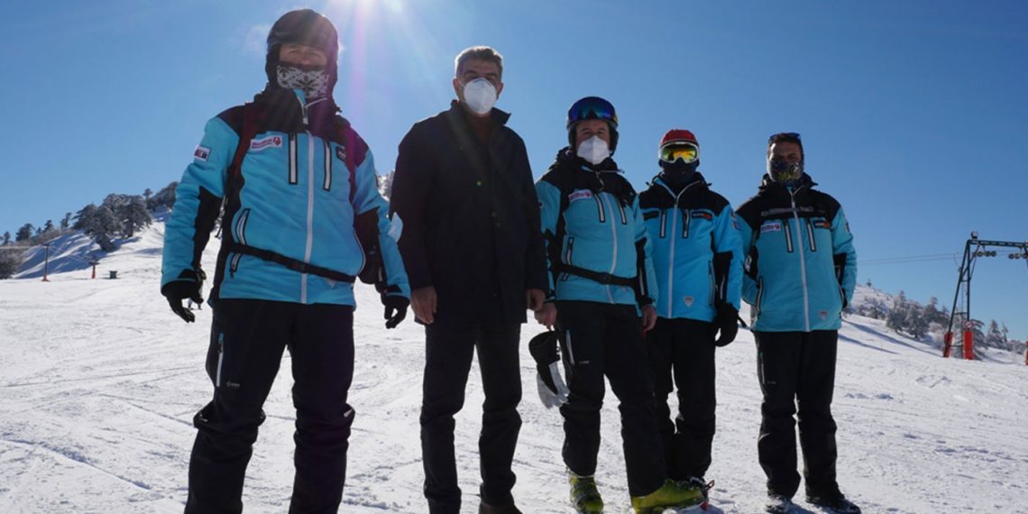 Ο Δήμαρχος Γρεβενών Γιώργος Δασταμάνης στους αγώνες αλπικού σκι της Βασιλίτσας (Βίντεο+Φωτογραφίες)