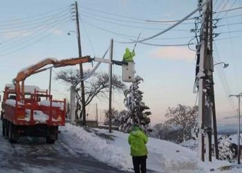 Οι ήρωες του ΔΕΔΔΗΕ στην πρώτη γραμμή, στα ορεινά του Ν. Φλώρινας