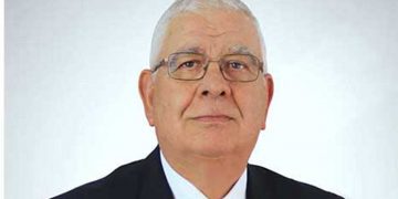 Ο συνταξιούχος αναισθησιολόγος Αθ. Δερμιτζάκης για τη σωτήρια επέμβασή του σήμερα στο Μαμάτσειο, ενώ κινδύνευε ένα 16χρονο παιδί και δεν υπήρχε αναισθησιολόγος